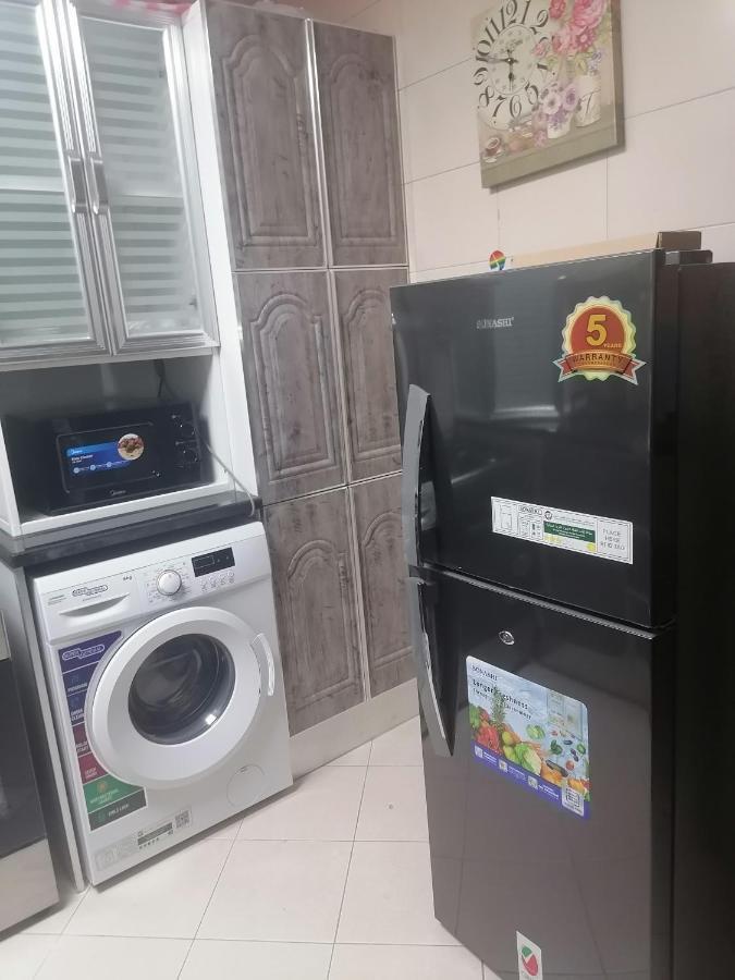 شقق ليماس القصباء Charjah Extérieur photo